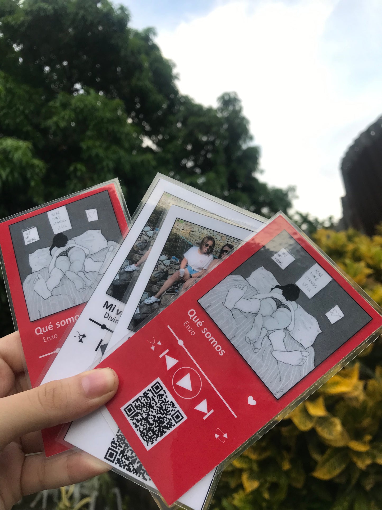 Tarjeta de canción plastificada